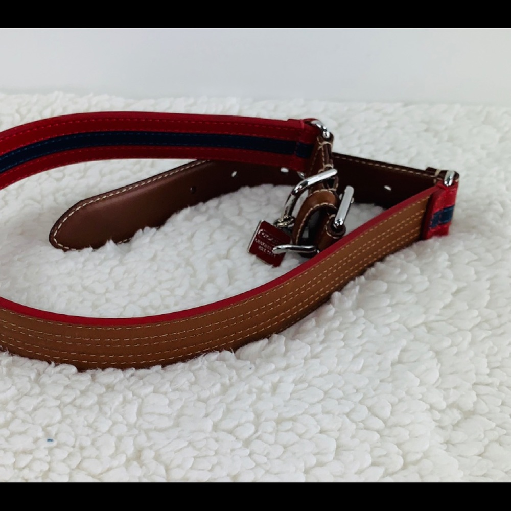 Coach leather dog collar with charm. Brand New XL. - Picture 3 of 3